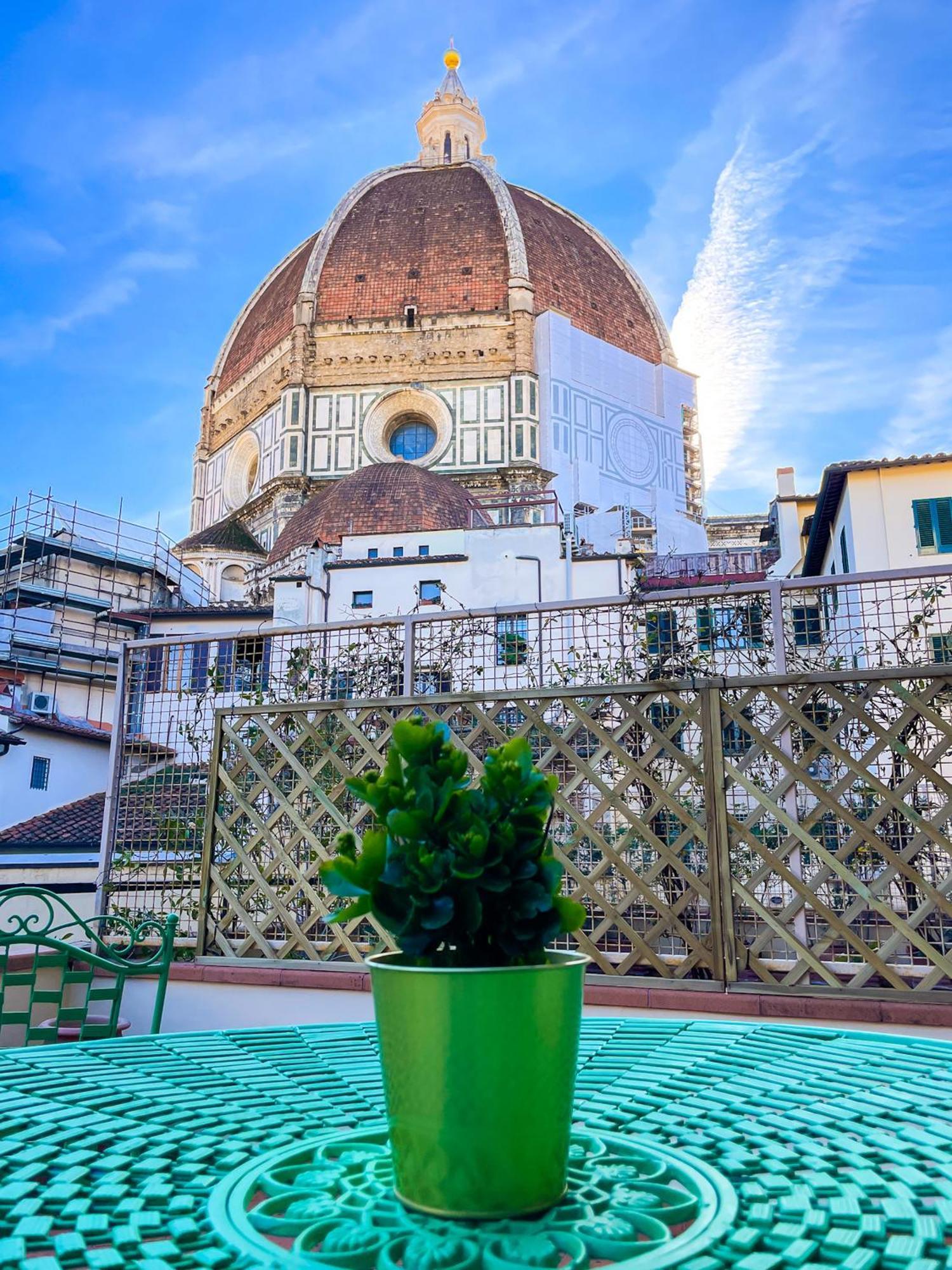 Stunning Apartment With An Amazing Terrace Florenţa Exterior foto
